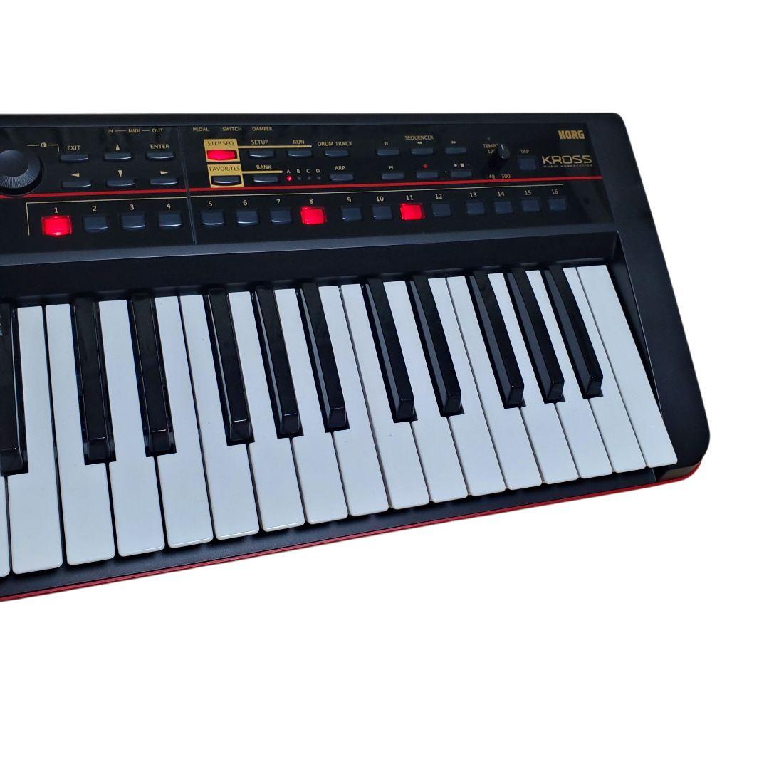 【状態良好】コルグ KROSS-61 シンセサイザー 61鍵