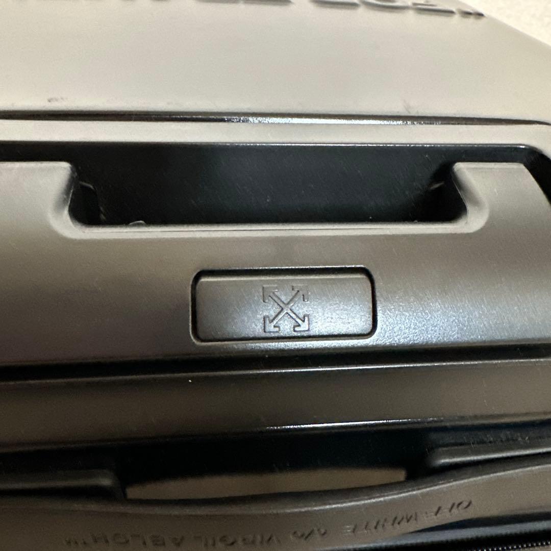 OFF-WHITE ブラック キャリーケース 小型