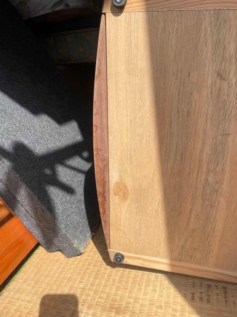 シモンズ　ナイトテーブル　サイドテーブル