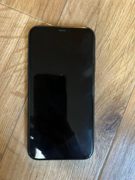 iPhone11 本体　64G ブラック