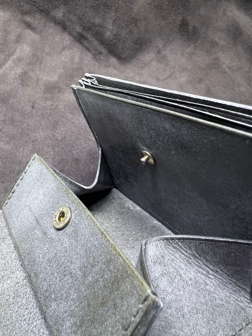 て*つ様 エムピウ　ミッレフォッリエ　同型　財布　ロロマレザー