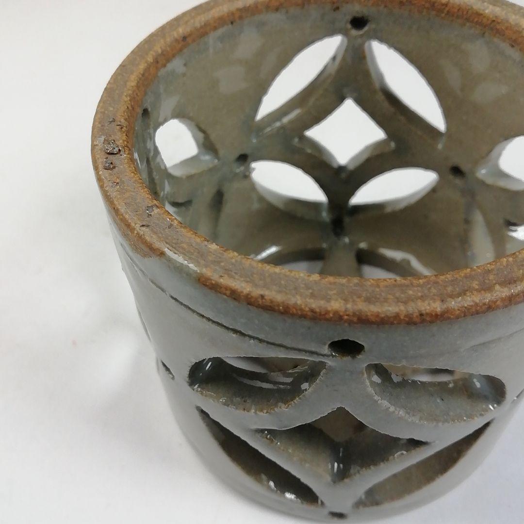 Ｗ１２３　蓋置　『七宝透かし』『小久慈窯 造』　共箱　茶道具