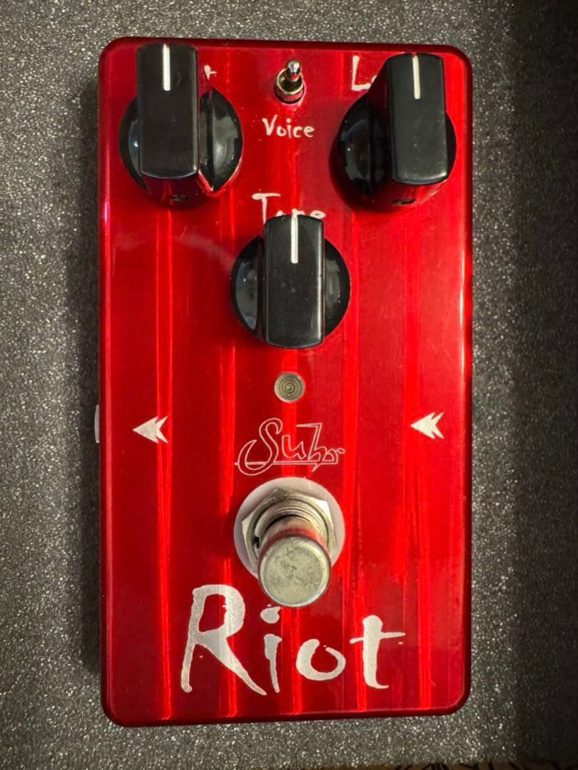 Suhr Riot Crimson red 限定カラーモデル 500台限定