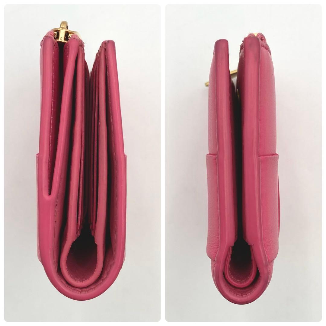 LilyM✨ ボッテガヴェネタ カセット イントレチャート 財布 ピンク