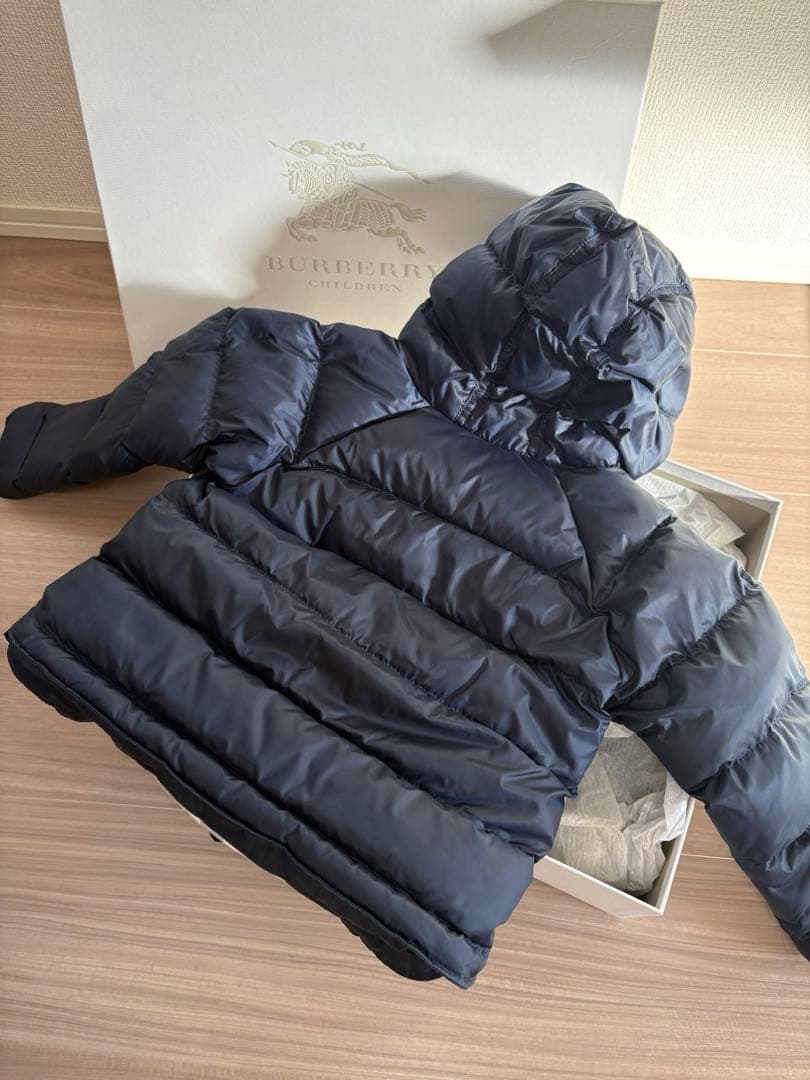 【美品】BURBERRY バーバリー　キッズ　中綿ダウン　サイズ92正規品 高級