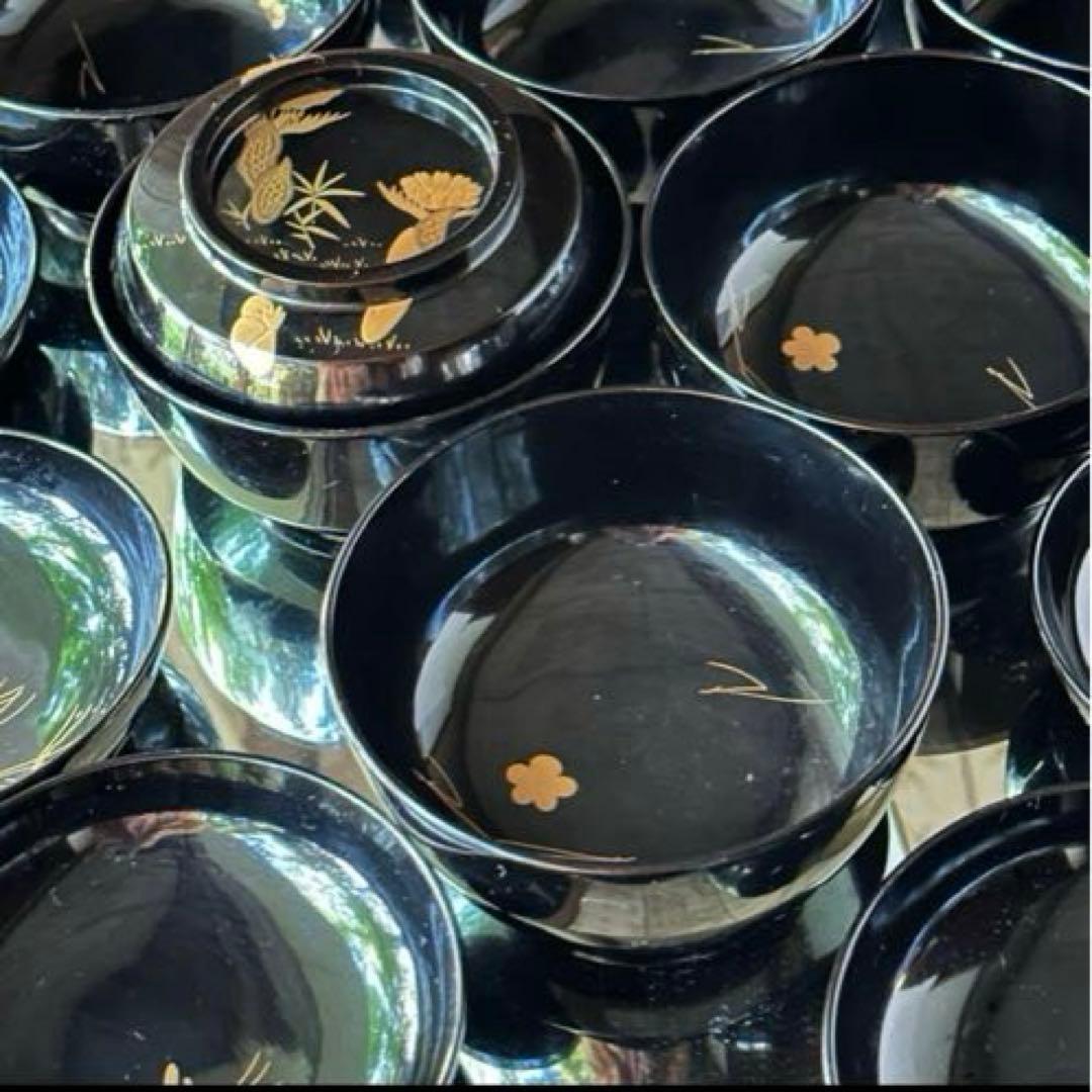 感謝お嫁入り‼️明治39JAPAN蒔絵　福寿草&梅と松葉真塗り上黒椀　吸物椀5客