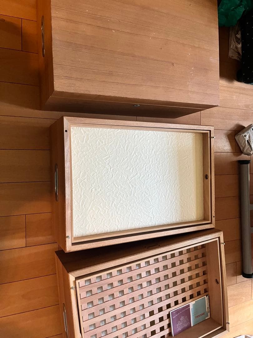 THISISME コレクションボックス　キャスター付き　木製　重厚感