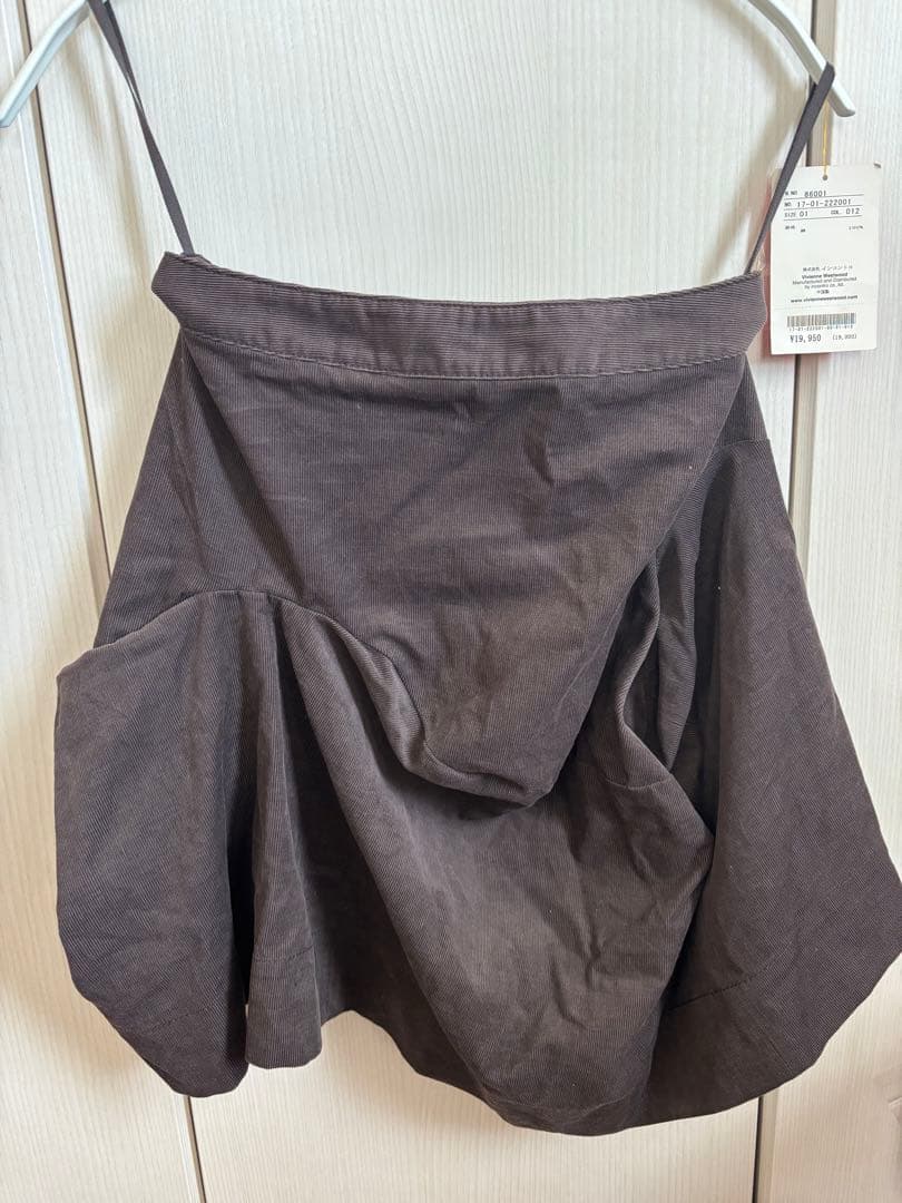 ヴィヴィアンウエストウッド　スカート　新品　未使用