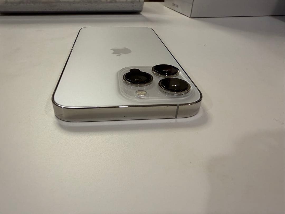 Apple iPhone 13 Pro シルバー 256GB