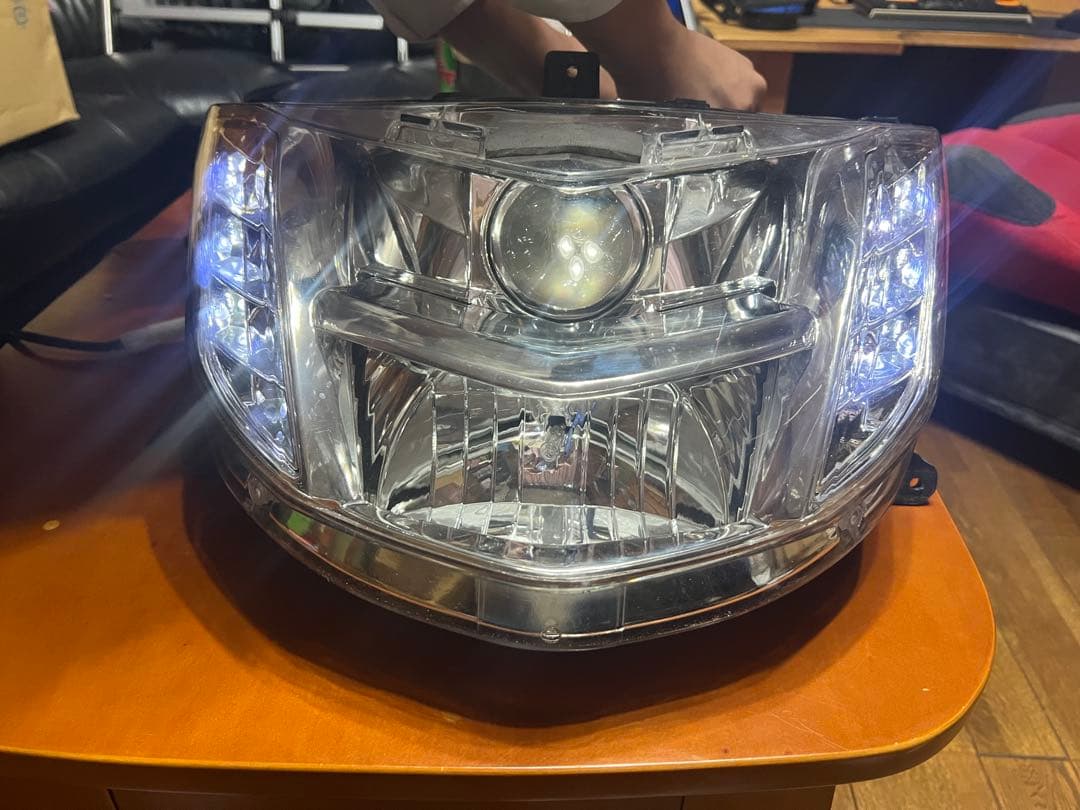 マグザム社外プロジェクターヘッドライト