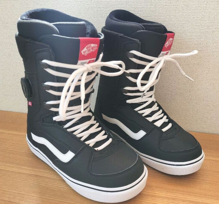超美品 VANS バンズ Invado OG 2024年モデル28.0cm