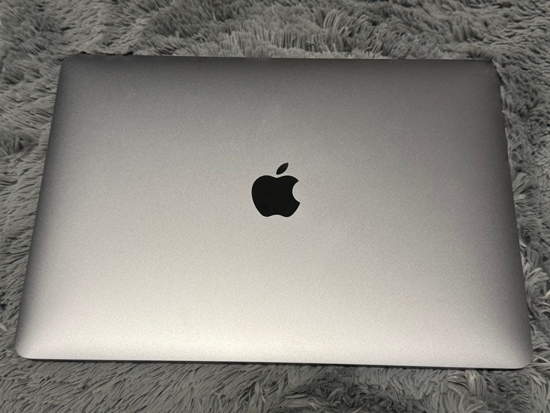 MacBook Air M1 13インチ 2020年モデル256GB