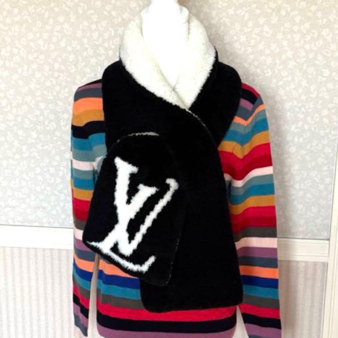 新品未使用♪ ラップオーバー式♪2WAY型マフラー.コンフィー　M79399