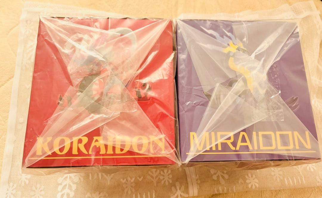 新品 ポケモンセンターオリジナル フィギュア コライドン ミライドン コトブキヤ