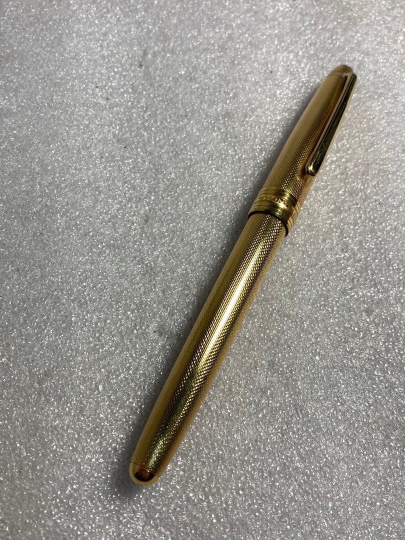 Z）モンブラン 18K 750 万年筆 マイスターシュテュック ゴールドカラー