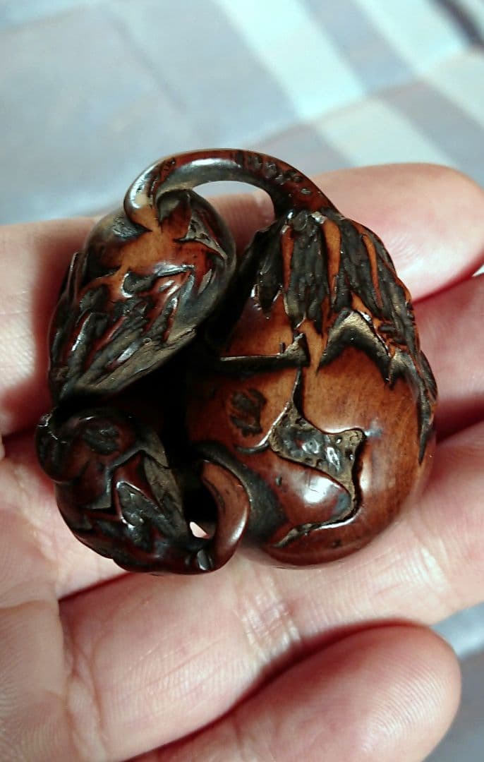 江戸　根付 傷み三茄子 木彫 木製 彫刻