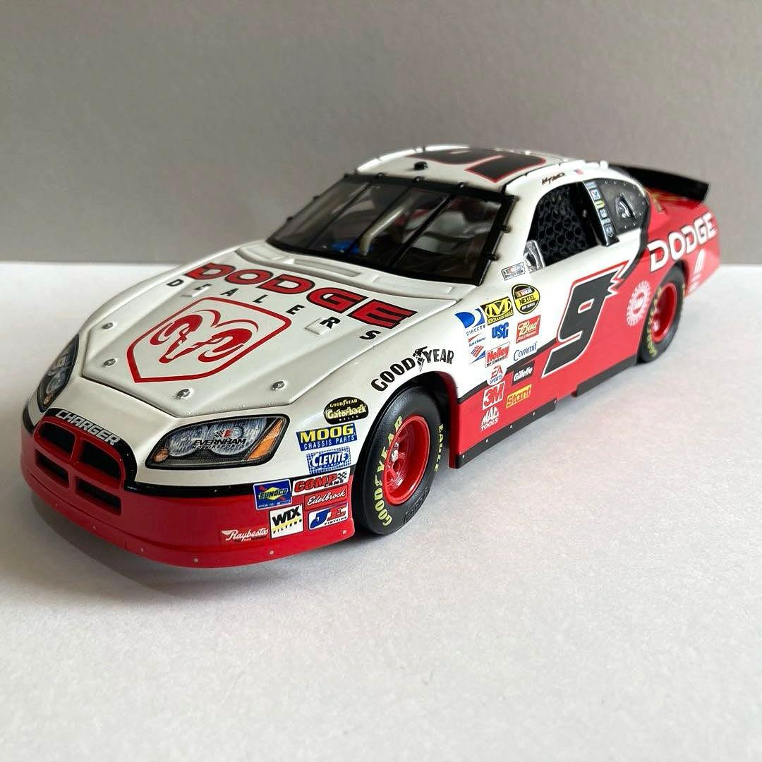 RCCA 2007 ダッジ・チャージャー　1/24 NASCAR