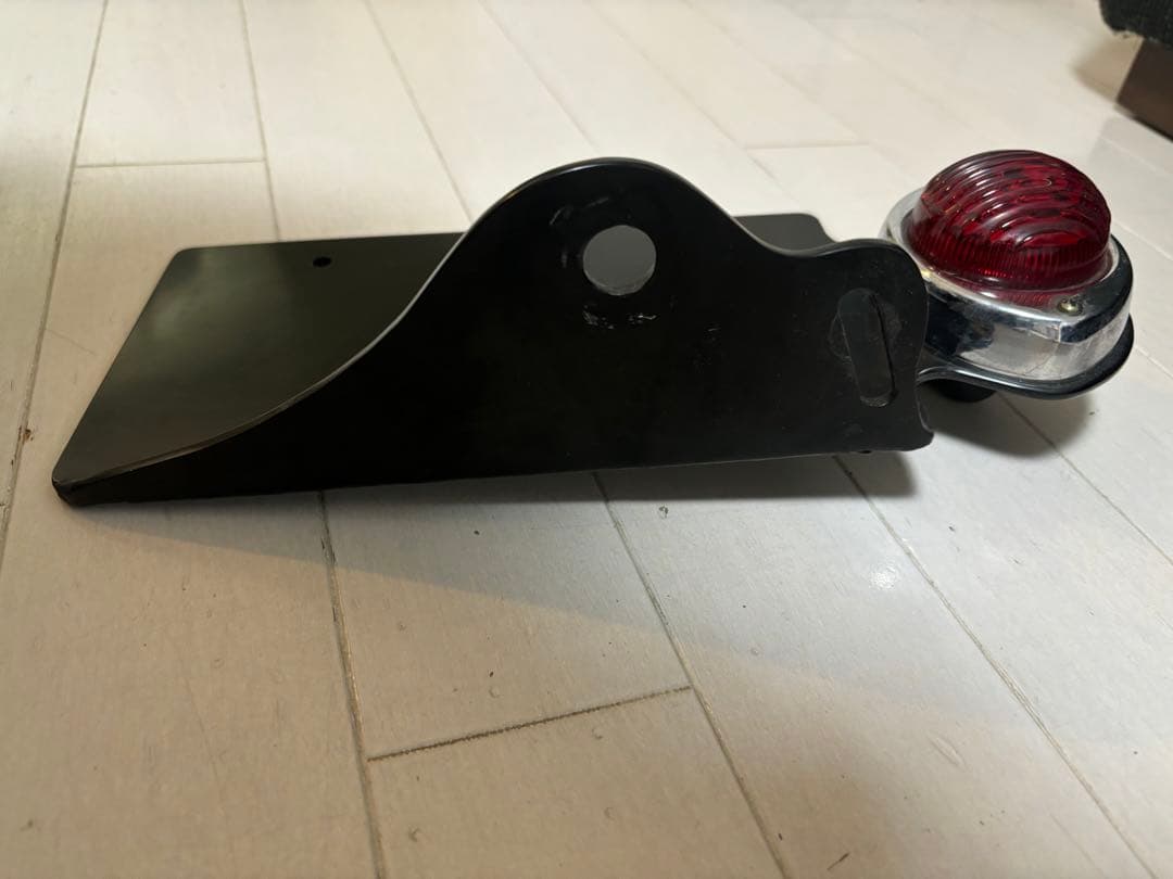 ハーレー　ビンテージテールランプ　ナンバープレートステー