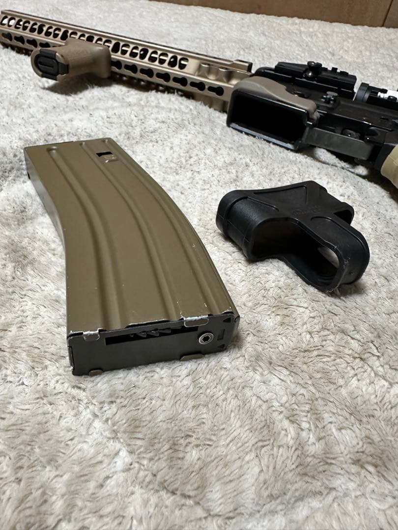 東京マルイ 次世代 M4 電子トリガー TITAN V2 NGRS サマコバ