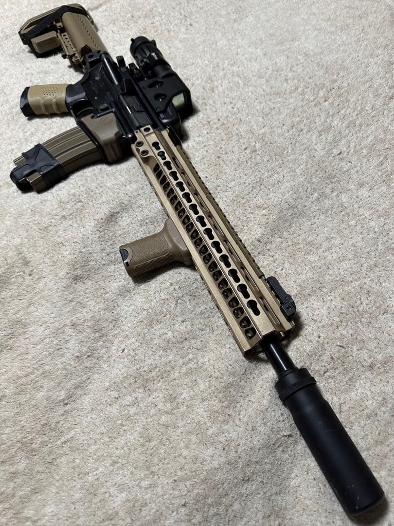 東京マルイ 次世代 M4 電子トリガー TITAN V2 NGRS サマコバ