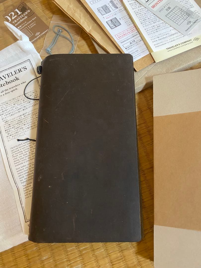 まとめTRAVELER'S notebook 予備無印ノート18冊+結束バンド