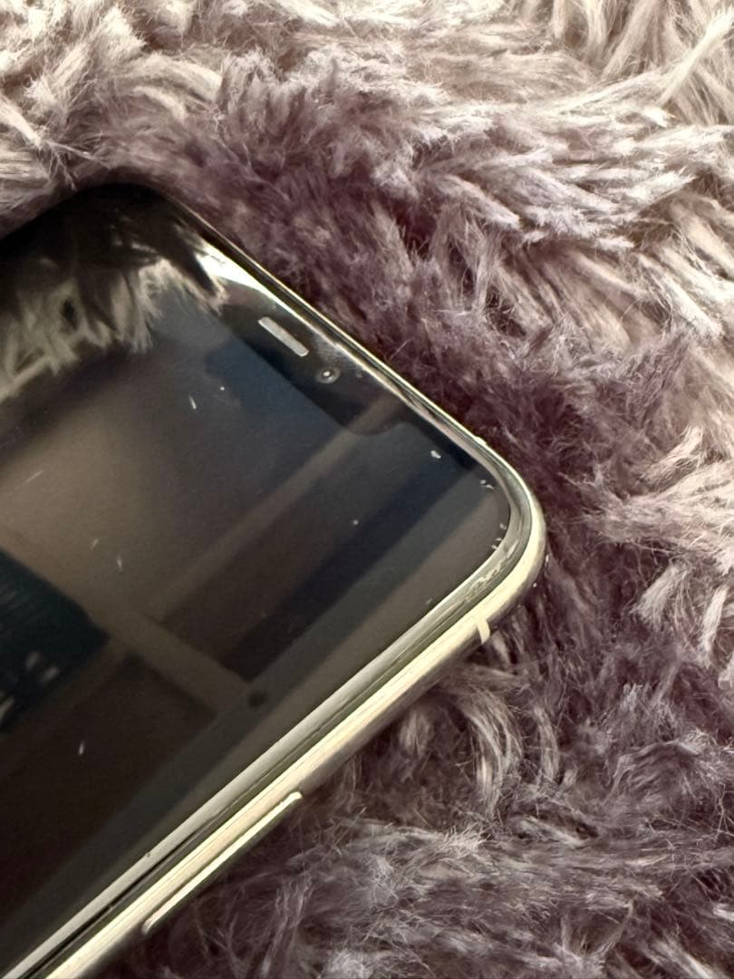 iPhone 11 pro max 64GB 本体