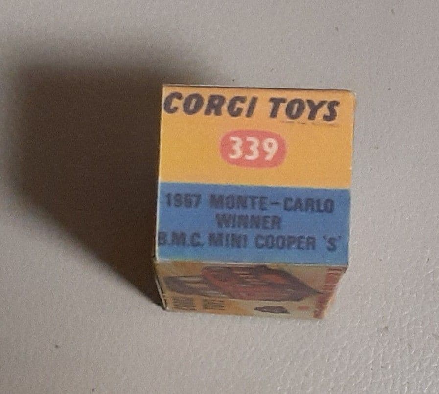 モンテカルロクーパーSダイキャストミニカー