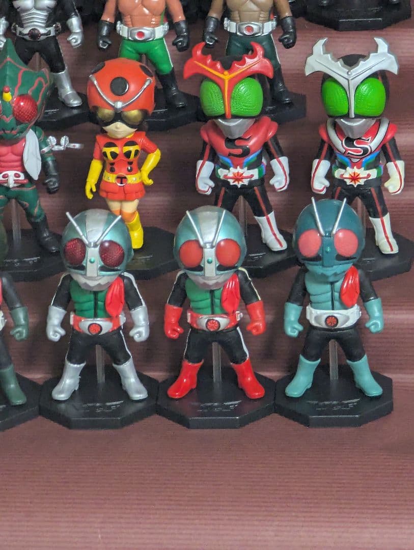 仮面ライダーワールドコレクタブルフィギュア　昭和•ネオライダー　22体