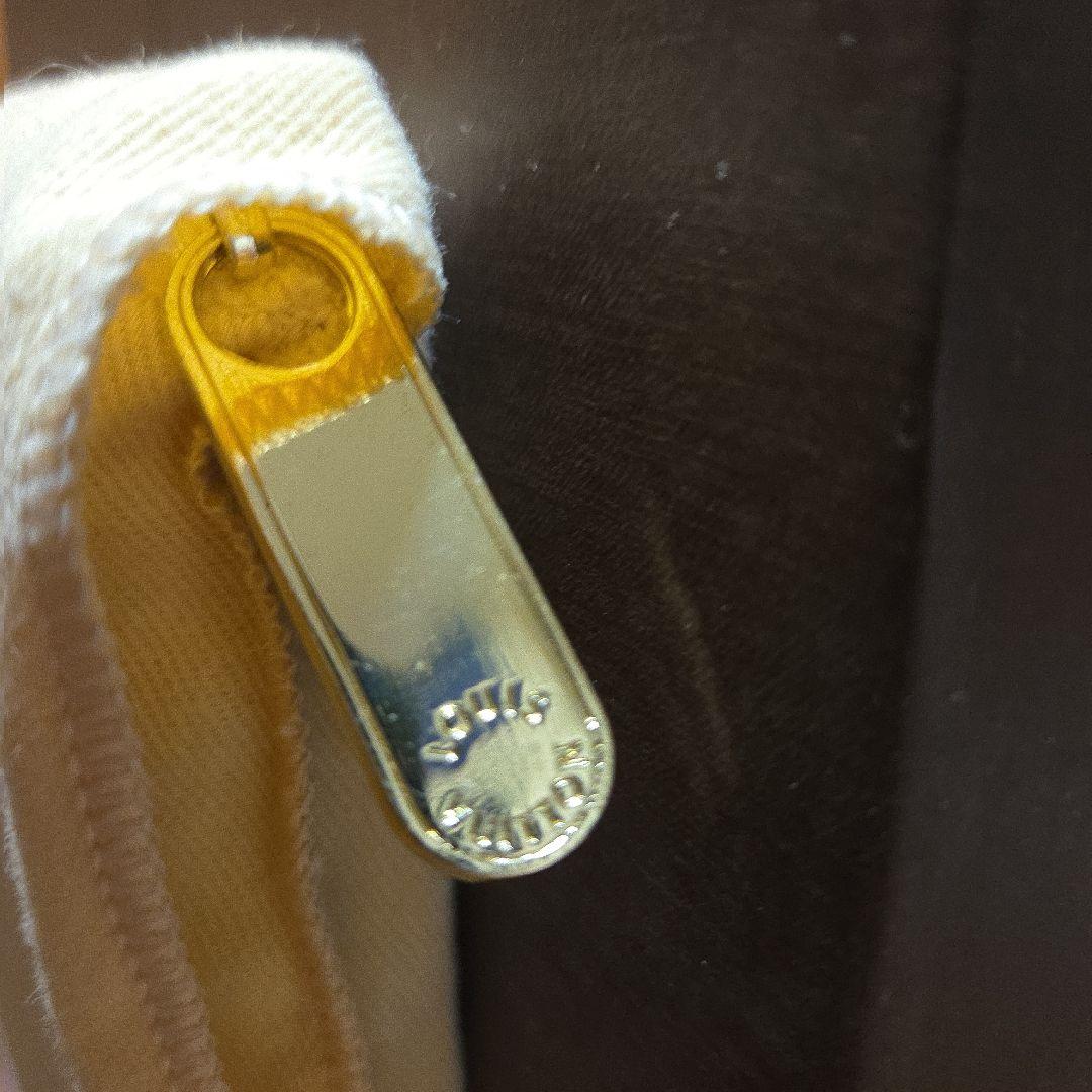 LOUIS VUITTONジッピーウォレットマルチカラーホワイト