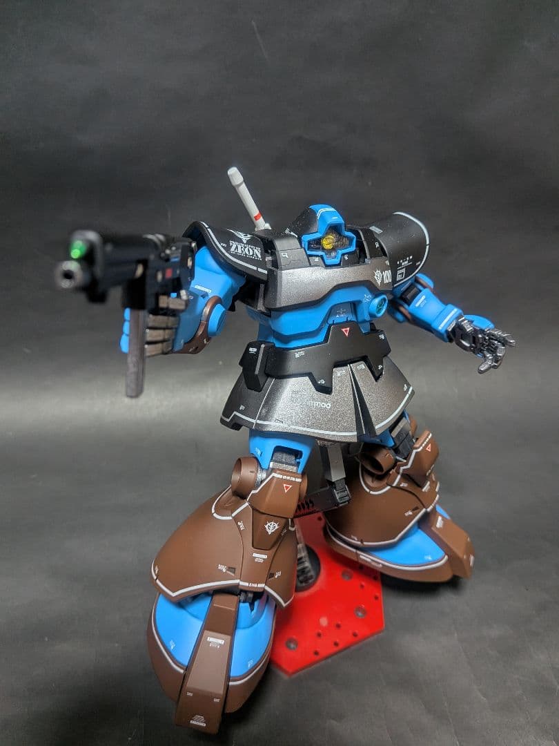 マ*す様 完成品 ガンプラ MG MS-09 DOM ドム 1.0 MSV ve