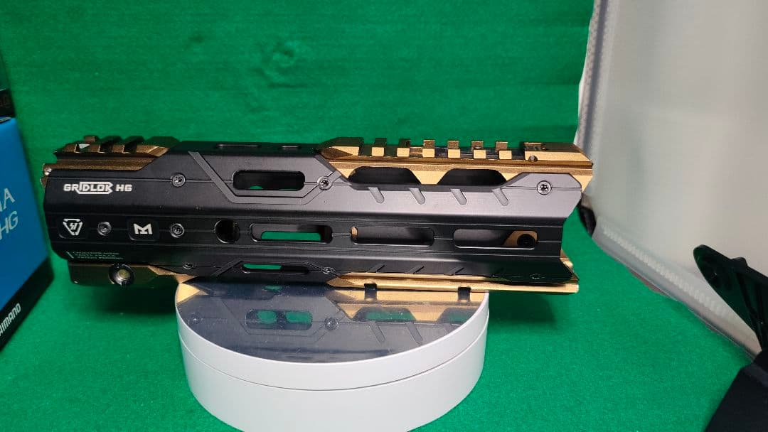 STRIKE INDUSTRIES レプリカハンドガード8.5インチ