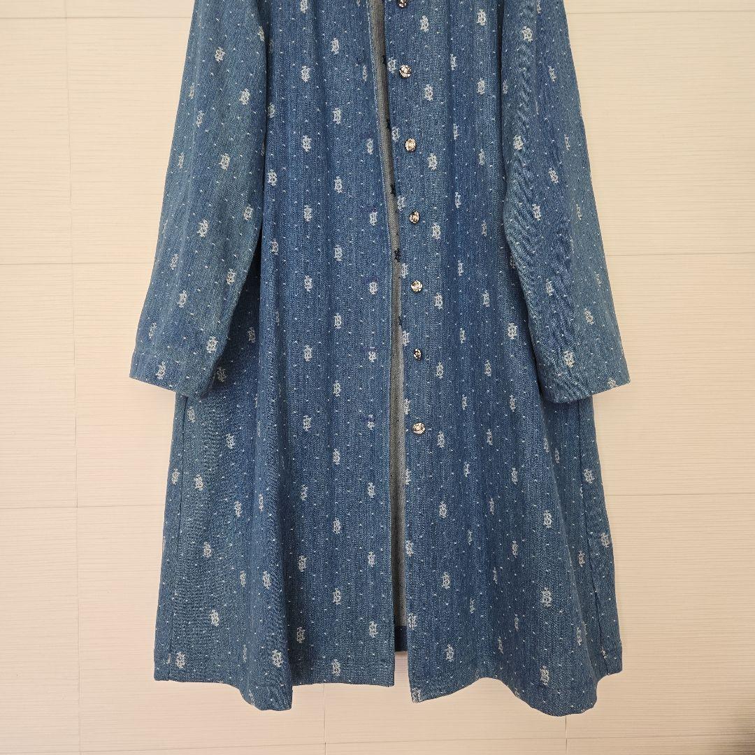 インゲボルグ　地模様織りデニムチェスターコート　インディゴ