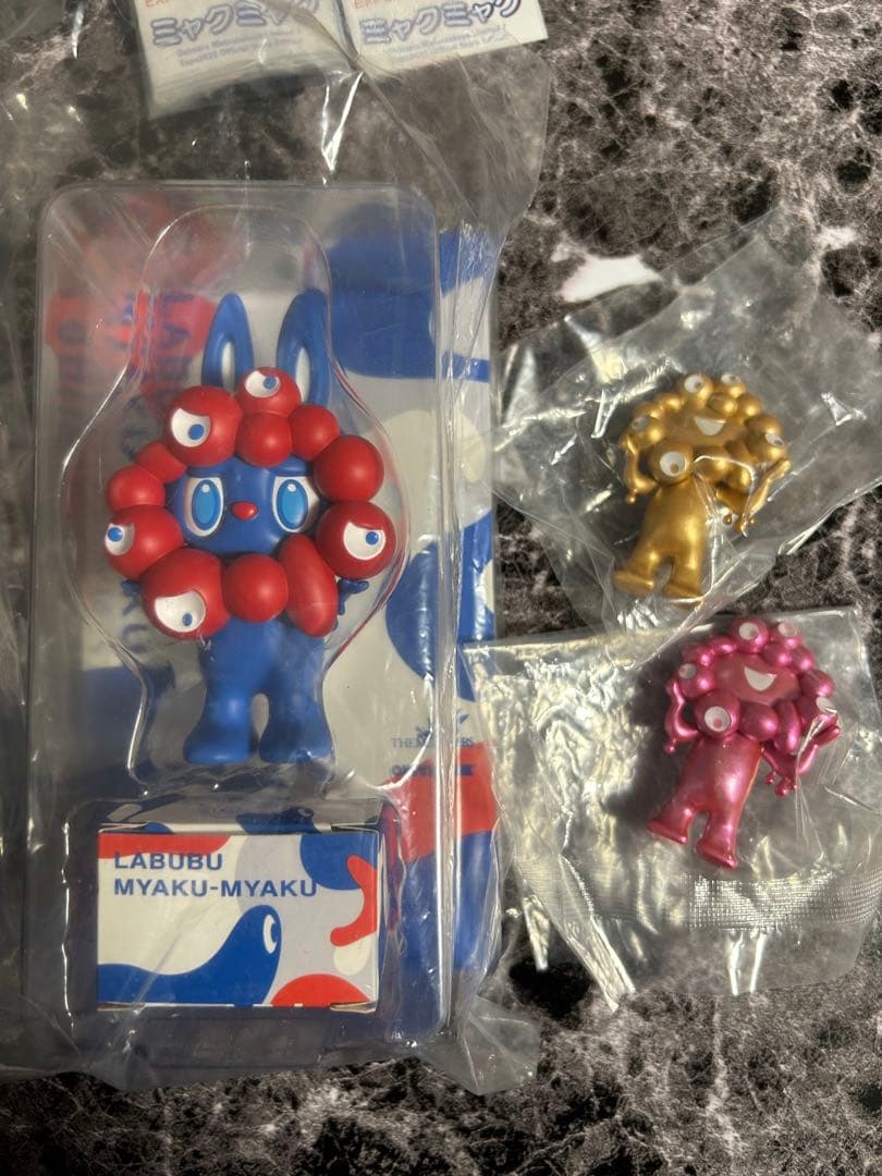 【非売品】【関西万博】ラブブミャクミャク& 海洋堂カプセルフィギュア全種　最安値