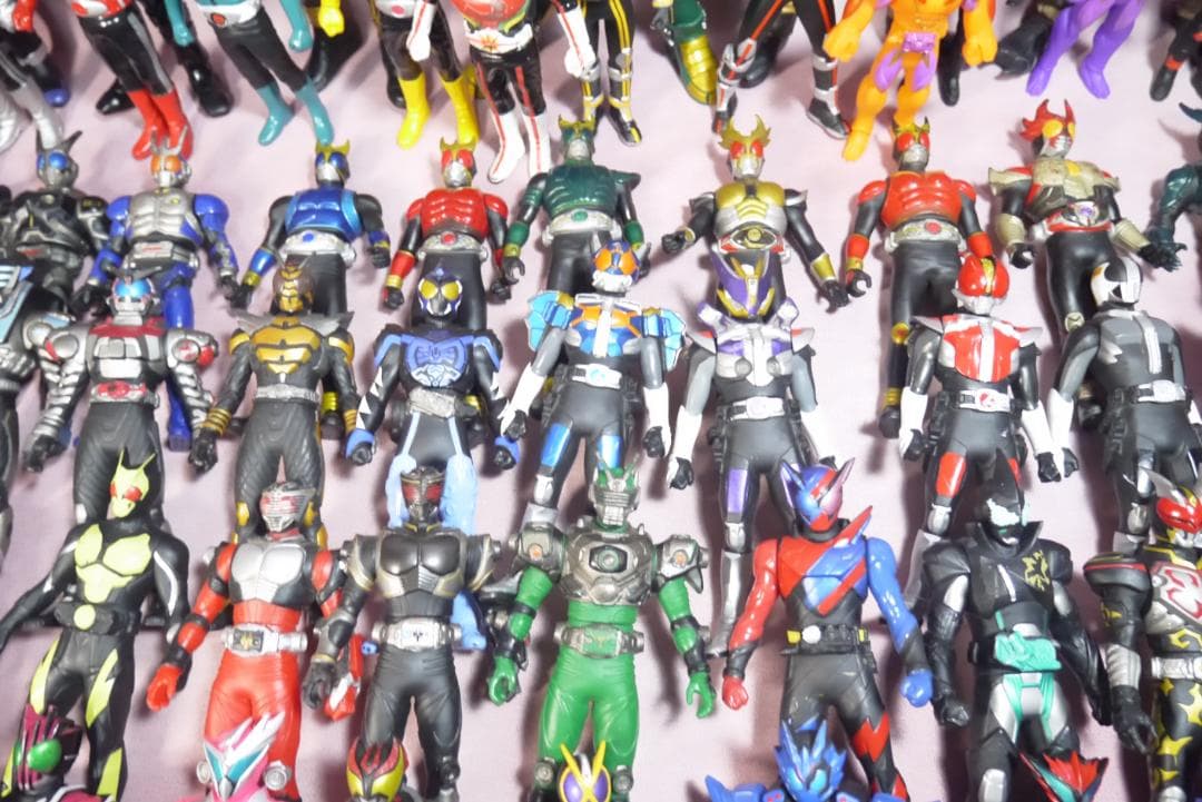 ライダーヒーローシリーズ　ビッグサイズソフビフィギュアなど　85体セット