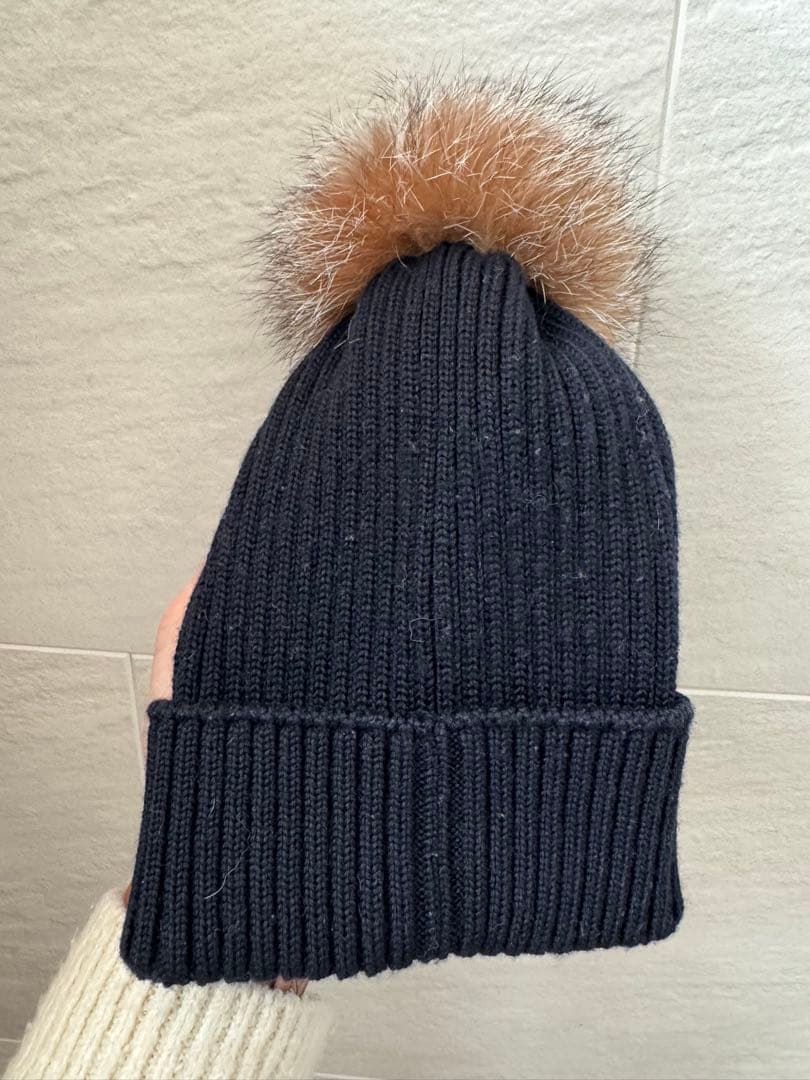 MONCLER 黒 ニット帽 ファー付き