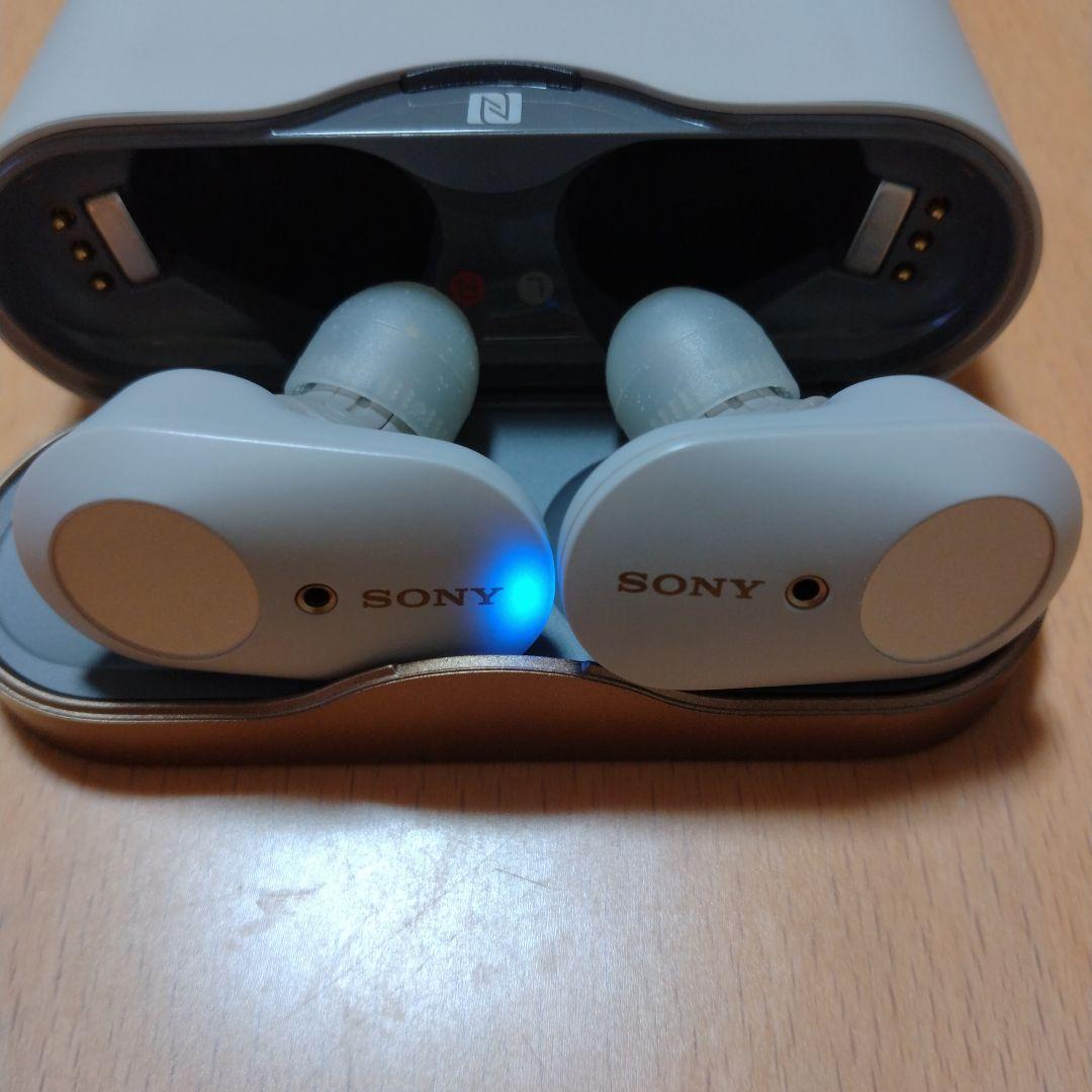 ソニー　WF-1000XM3 ワイヤレスイヤフォン　プラチナシルバー　オマケ付き