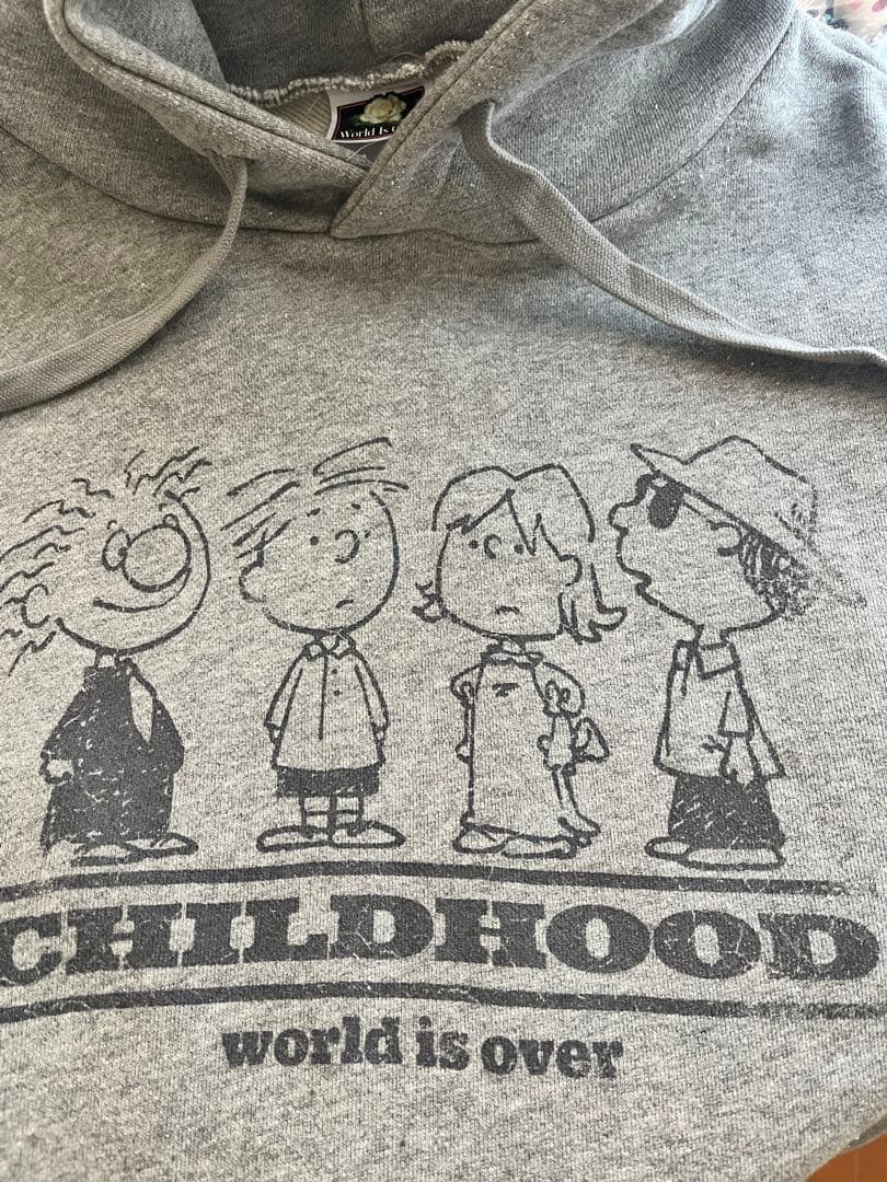 World is over HOODIE CHILDHOOD パーカー 深瀬