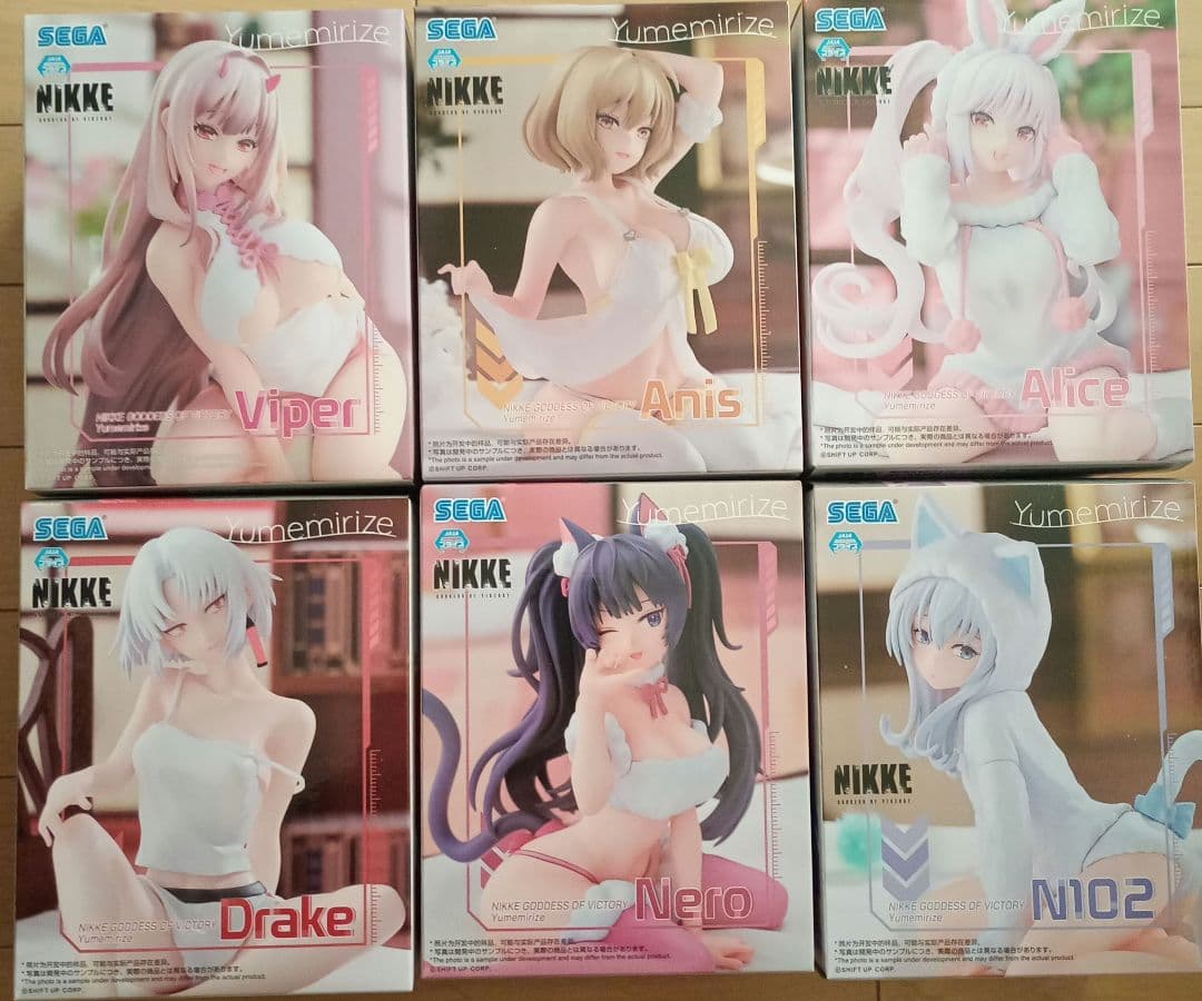 NIKKE 勝利の女神　フィギュア１４点セット　ホロライブ
