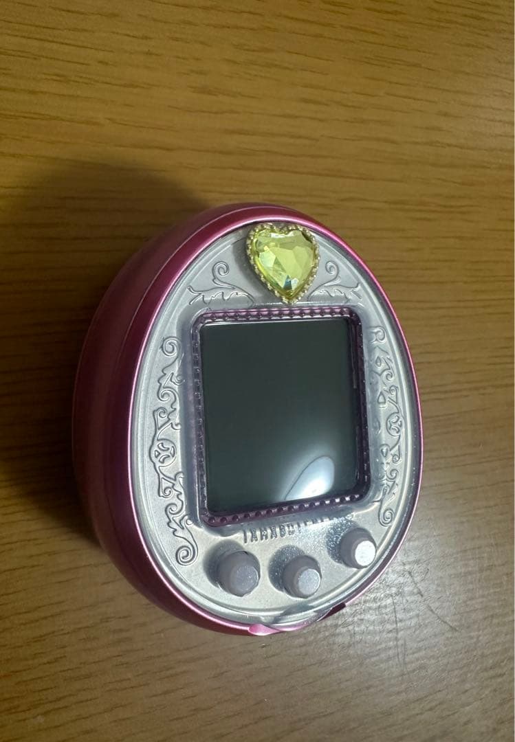 Tamagotchi 4U+ Anniversary ver. パールピンク
