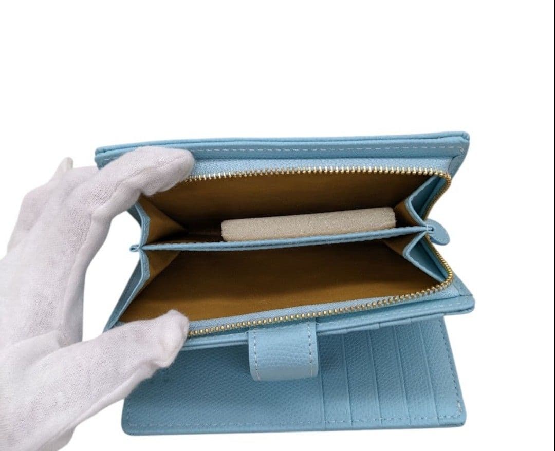 キタムラ　Kitamura　水色 二つ折り財布