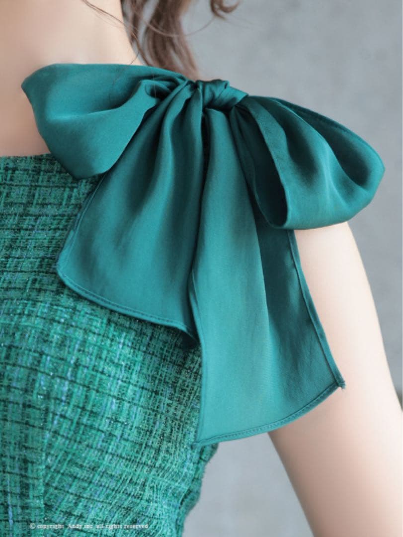 Andy グリーン タイトドレス リボン付き　新品　S