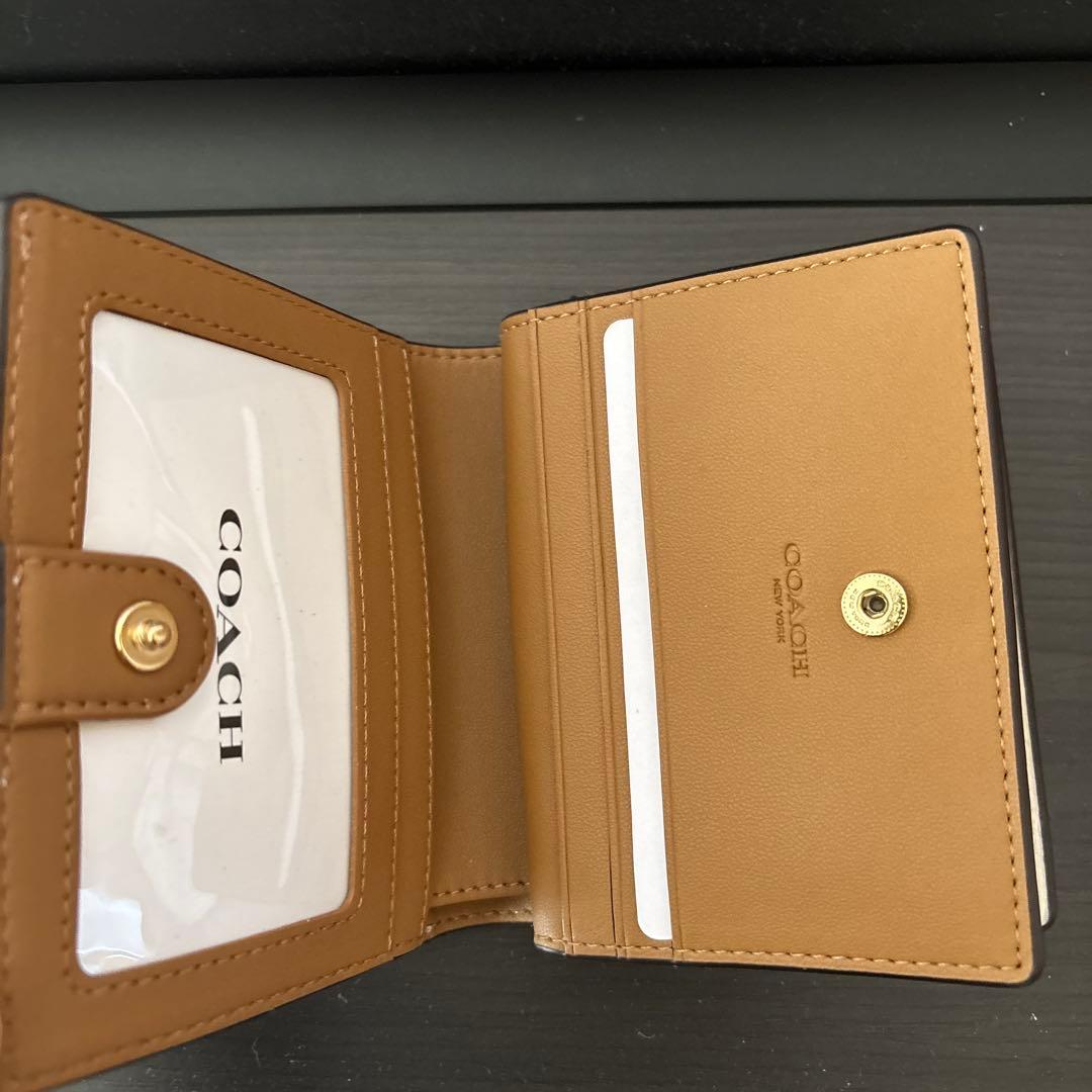 COACH 二つ折り財布 ライトグレー