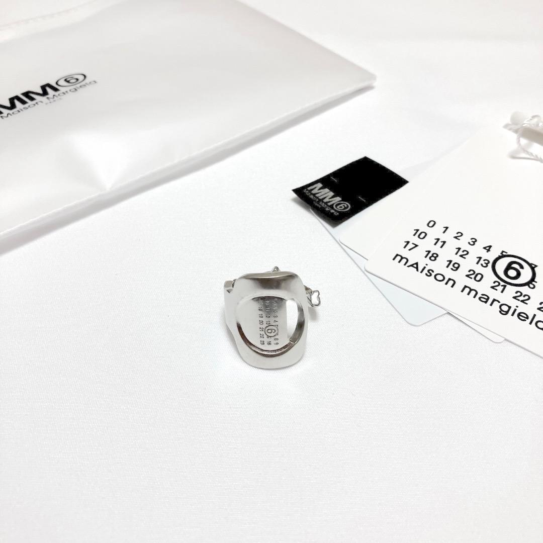 新品 6 マルジェラ MM6 25ss ブランドロゴキーリング 指輪 17938