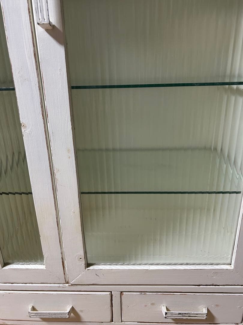 【⚠️発送に関しての注意あり⚠️】ハンドメイドモールガラス棚キャビネット食器棚古道具