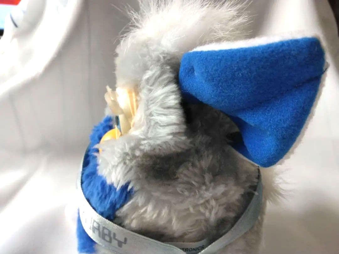 ファービー限定版　箱あり血統書　説明書　辞書付き