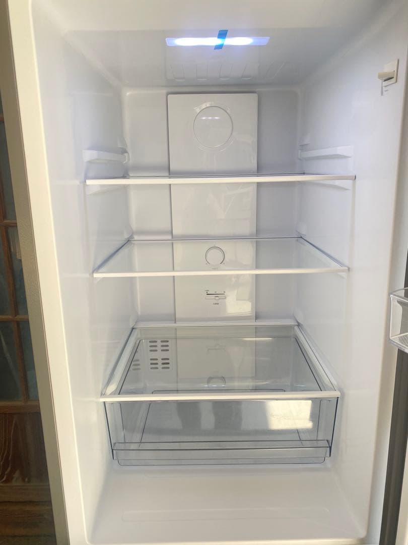 【美品】2024年製　ヤマダ電機オリジナル冷蔵庫　LED照明付き