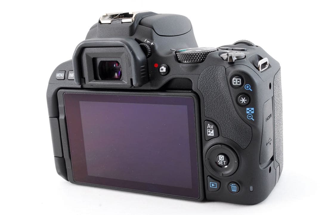 CANON EOS Kiss X9標準&望遠&単焦点トリプルレンズセット