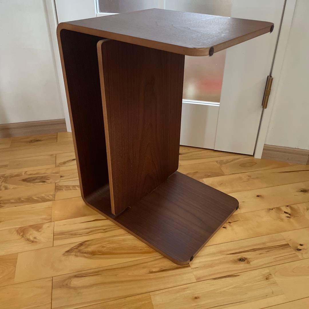 ケユカ クワミ サイドテーブル ウォールナット