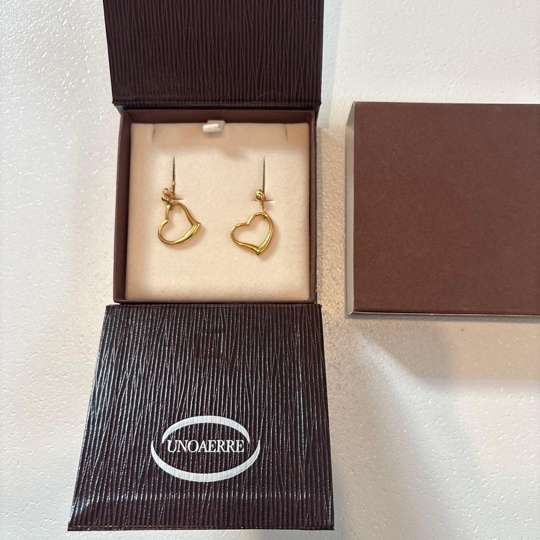 18金 ハート型ピアス