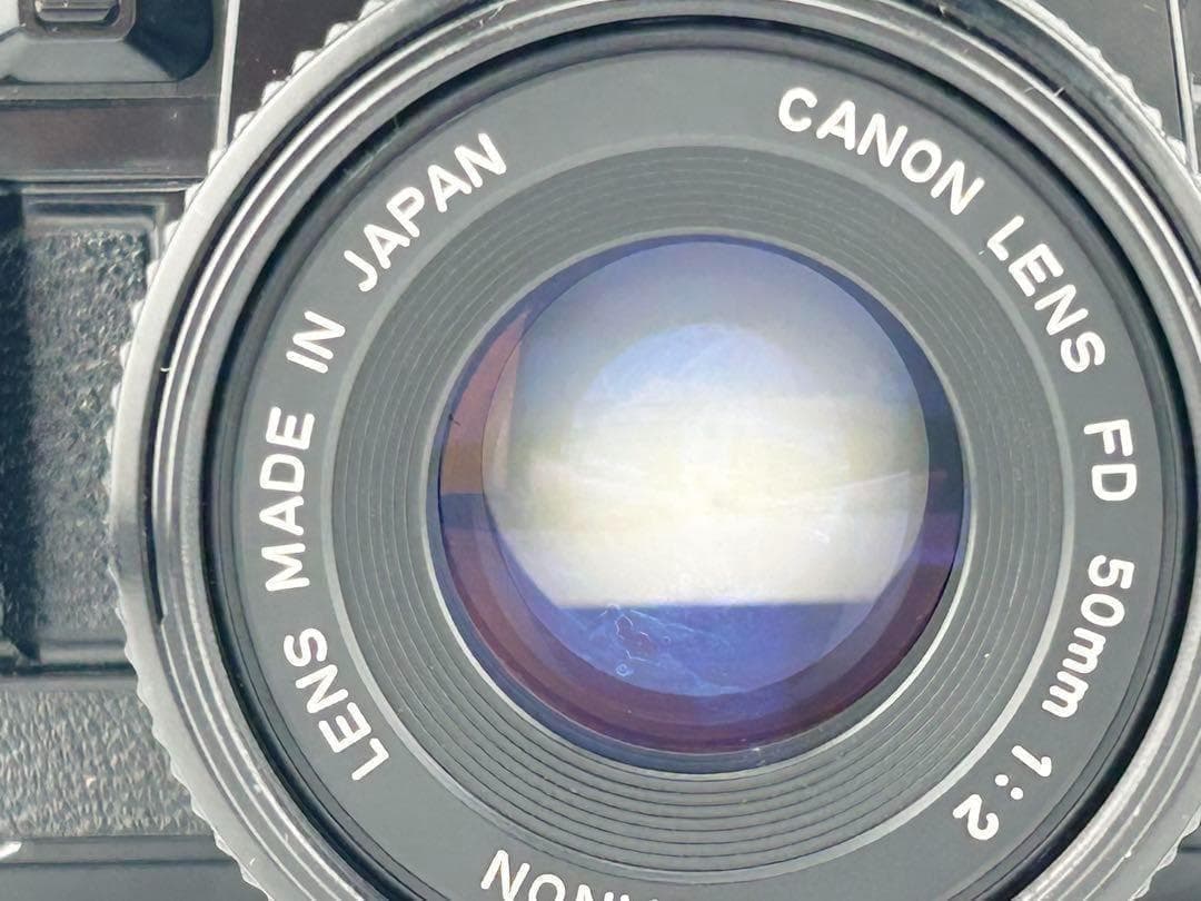 【完動品】　Canon A-1　FD 50mm 1:2 モルト貼替・動作確認済
